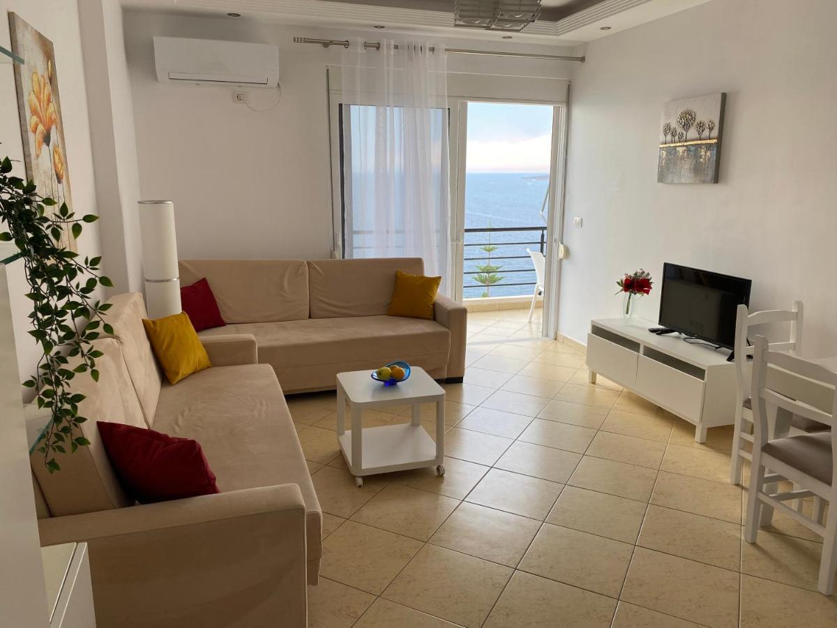 Apartment With Huge Sea View Balcony Sarandë Exteriér fotografie